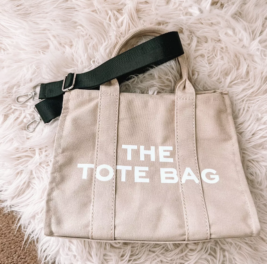 Small Tote Bags: The Perfect Accessory for Every Occasion