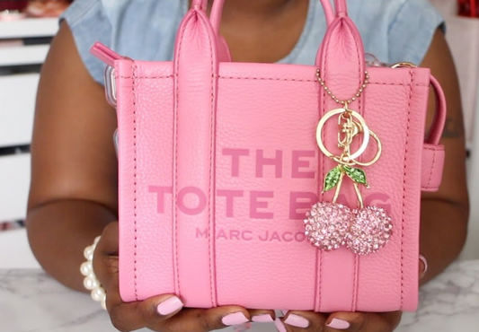 Pink Leather Tote Bags: The Perfect Blend of Style and Functionality