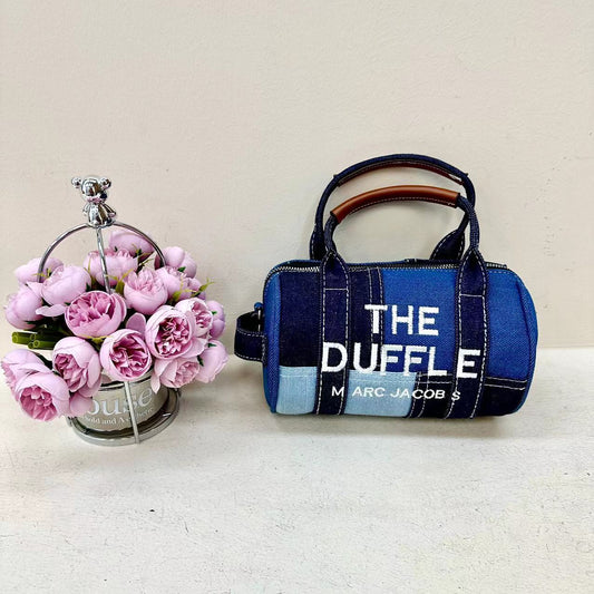 Kaze Duffle Tote Bag